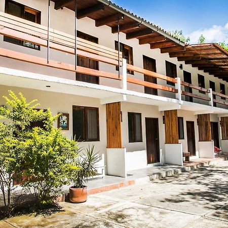 Meson De Valle Hotel فالي دي برافو المظهر الخارجي الصورة