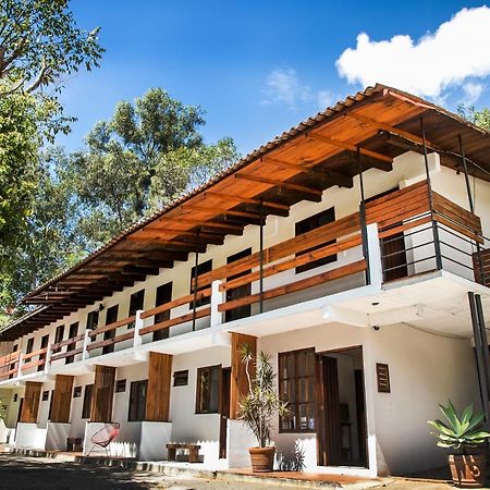 Meson De Valle Hotel فالي دي برافو المظهر الخارجي الصورة